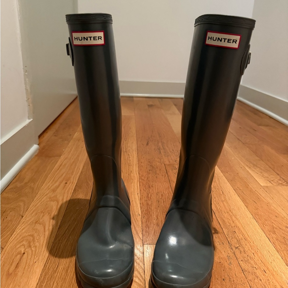 Hunter Gray Tall Rain Boots USED
